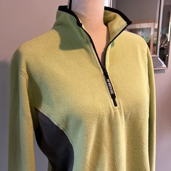 The North Face Fleece EUC - Picture 13 of 16